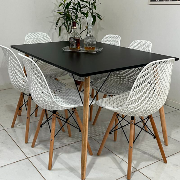 Conjunto de jantar Eames Eiffel: MESA RETANGULAR PRETA 90x1,35cm + 6 CADEIRAS COLMEIAS - Image 3