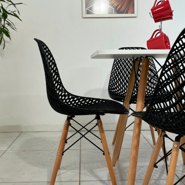 Conjunto de jantar Eames Eiffel: MESA QUADRADA BRANCA 80x80cm + 4 CADEIRAS COLMEIA - Image 3