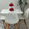 Conjunto de jantar Eames Eiffel: MESA QUADRADA BRANCA 80x80cm + 4 CADEIRAS COLMEIA - Imagem 7